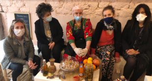 Le Repas Solidaire avec Nora Sadki et Katia Barek au restaurant Majouja à Paris